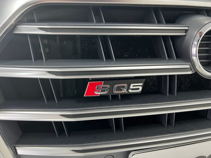 2025 Audi Sq5