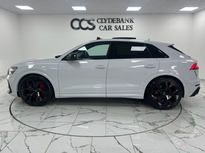 2025 Audi Rsq8