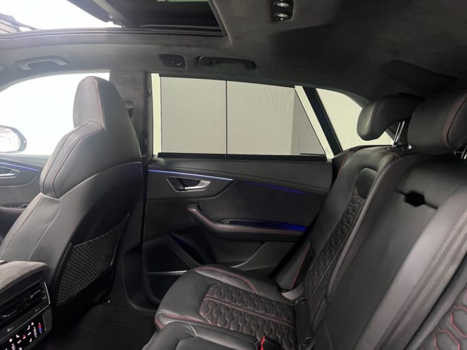 2025 Audi Rsq8