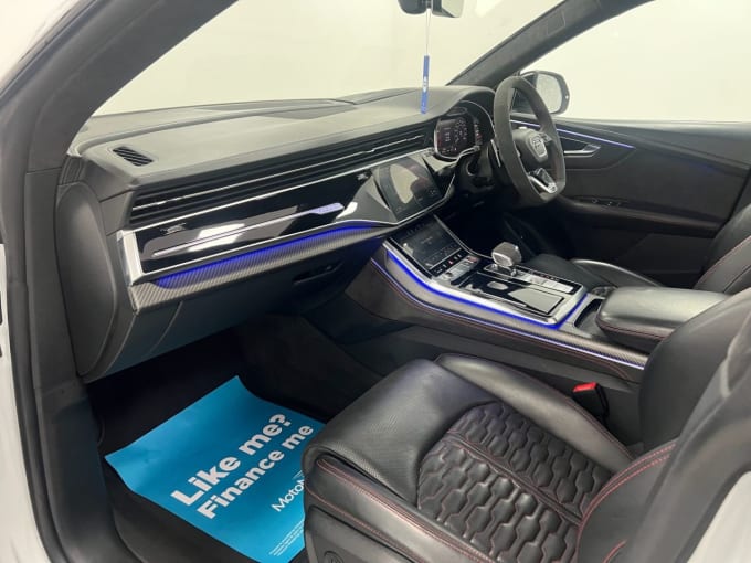 2025 Audi Rsq8