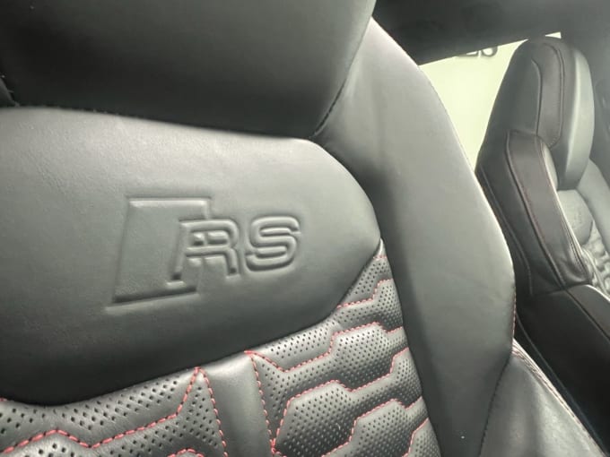 2025 Audi Rsq8