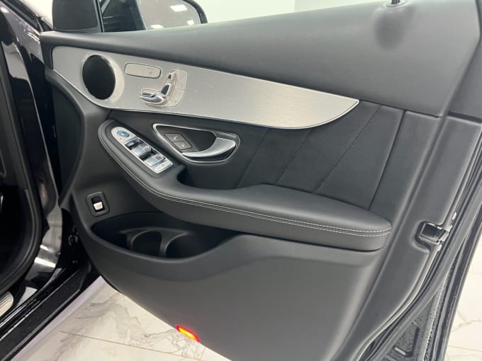 2016 Mercedes-benz Glc