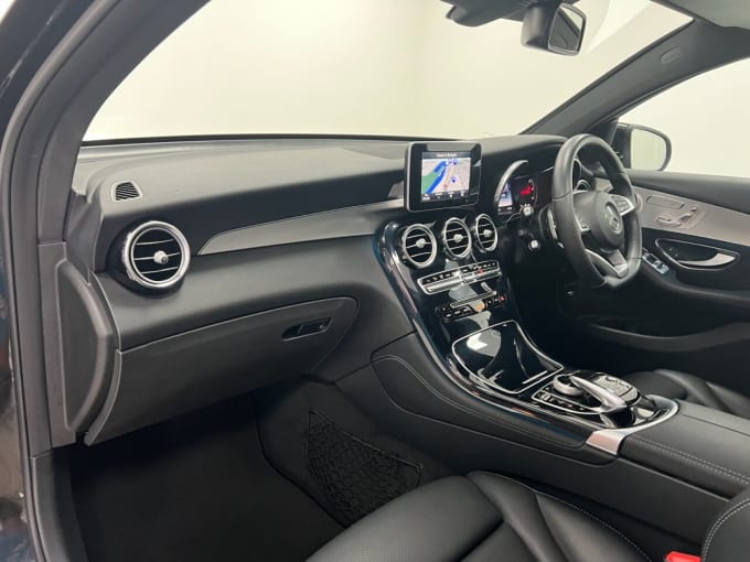 2016 Mercedes-benz Glc