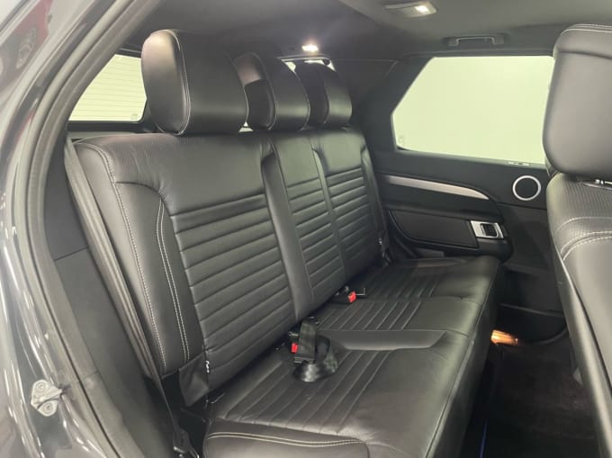 2025 Land Rover Discovery