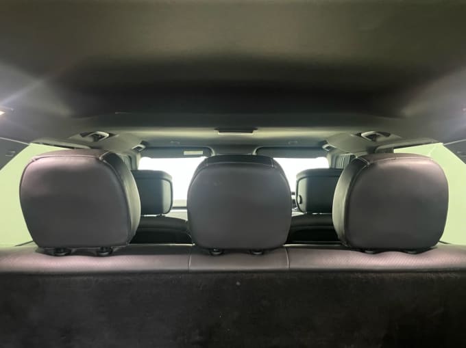 2025 Land Rover Discovery