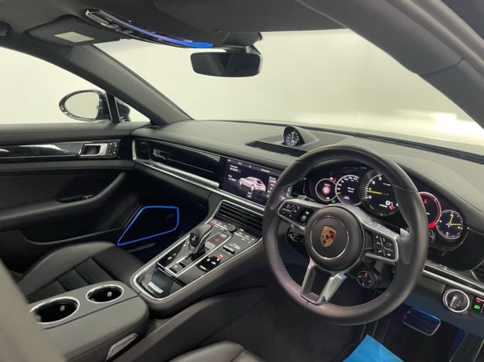 2025 Porsche Panamera