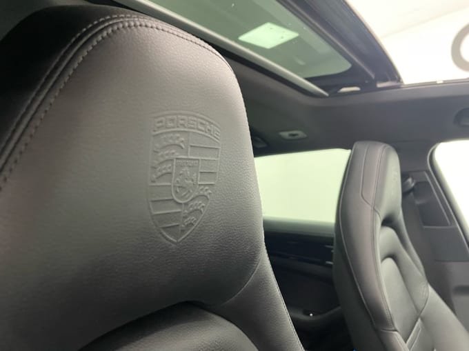 2025 Porsche Panamera