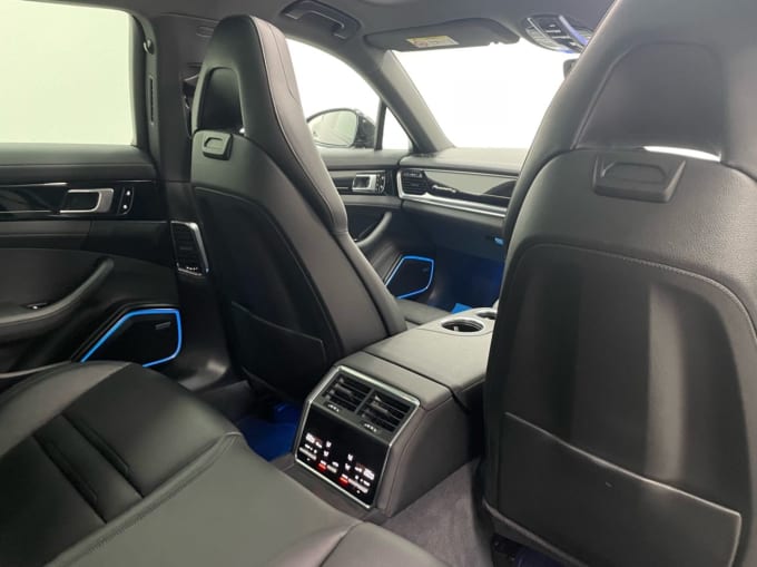 2025 Porsche Panamera