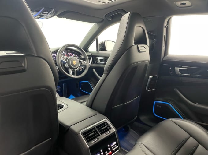 2025 Porsche Panamera