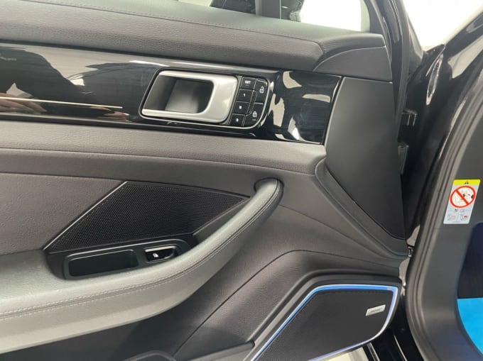 2025 Porsche Panamera
