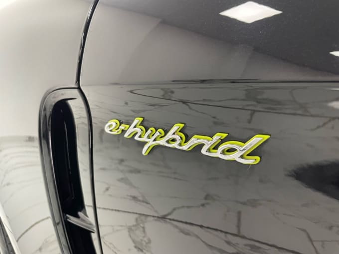 2025 Porsche Panamera