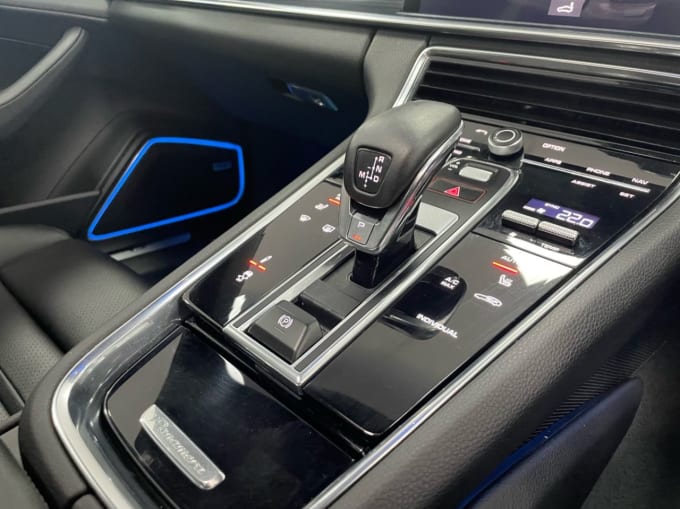 2025 Porsche Panamera