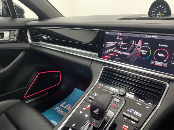 2025 Porsche Panamera