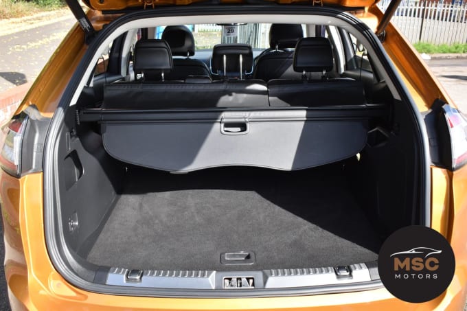 2016 Ford Edge