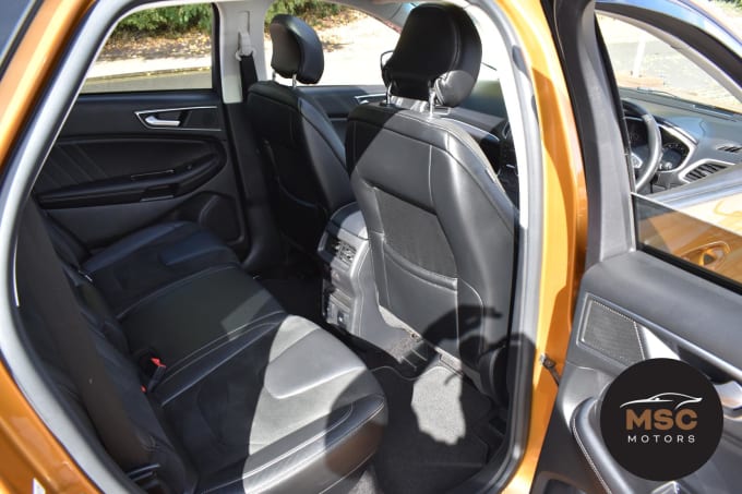 2016 Ford Edge