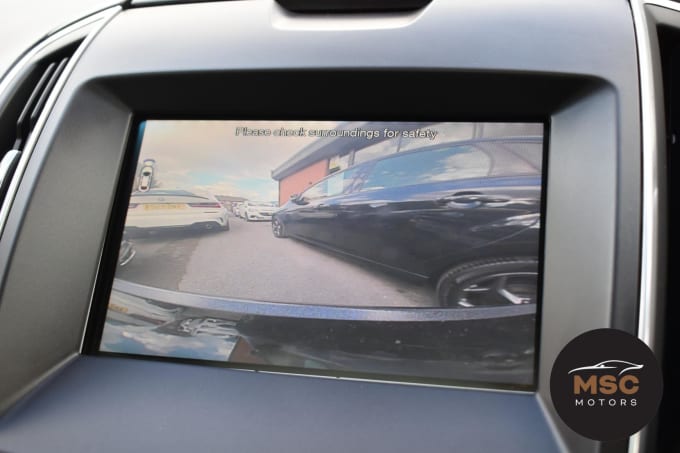 2016 Ford Edge
