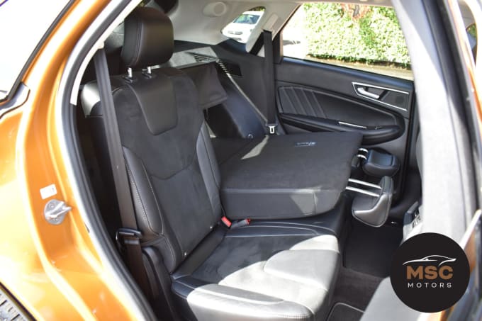 2016 Ford Edge