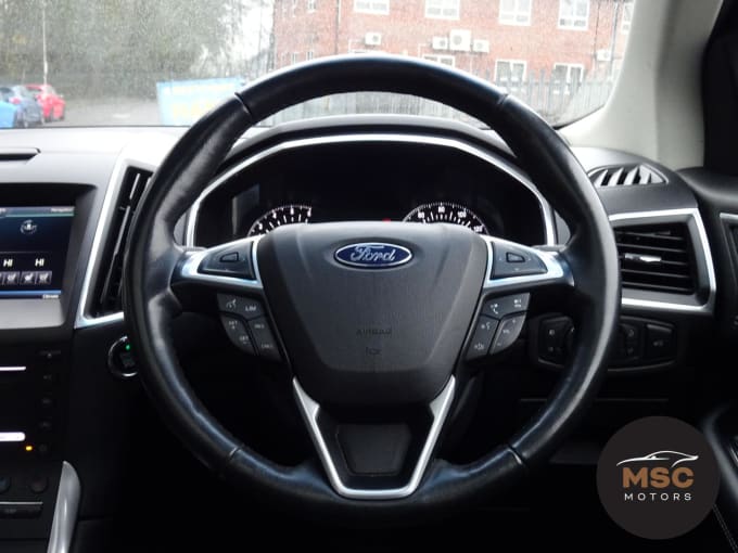 2016 Ford Edge