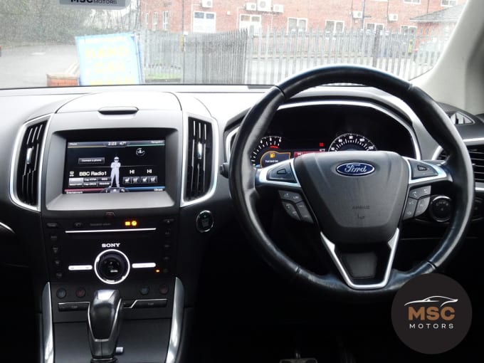 2016 Ford Edge