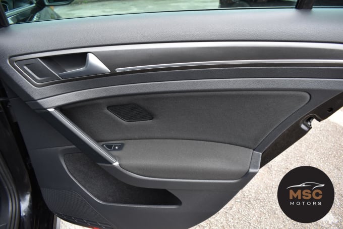 2017 Volkswagen Golf