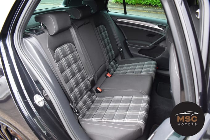 2017 Volkswagen Golf