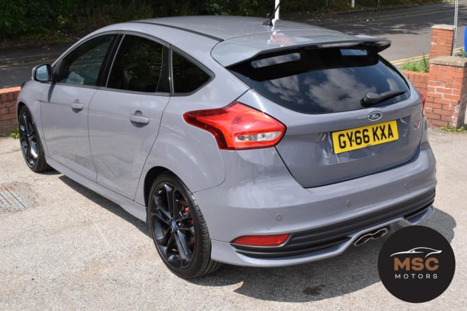 2016 Ford Focus