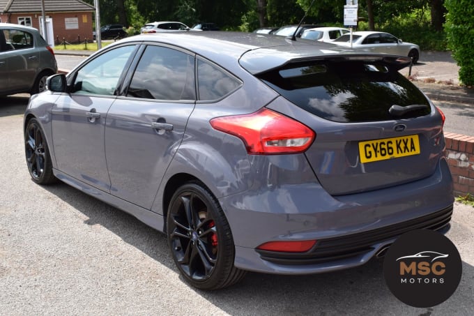 2016 Ford Focus