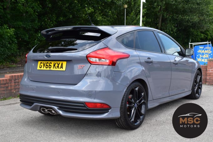 2016 Ford Focus