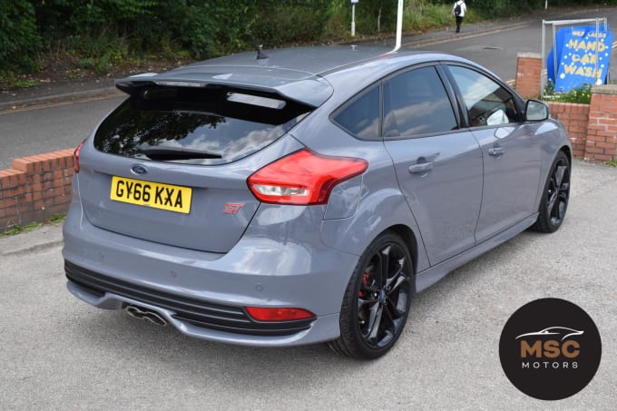 2016 Ford Focus