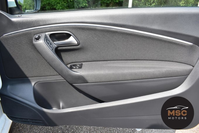 2016 Volkswagen Polo
