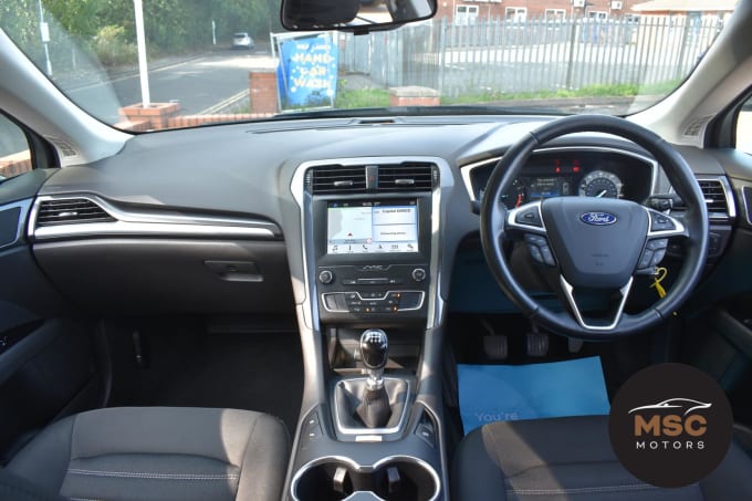 2019 Ford Mondeo