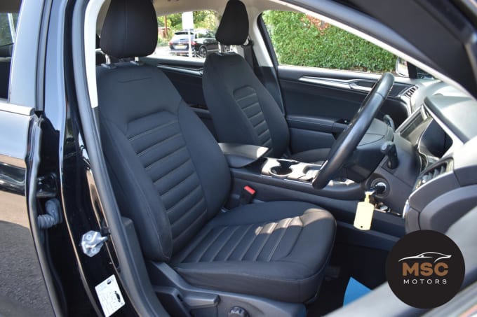 2019 Ford Mondeo