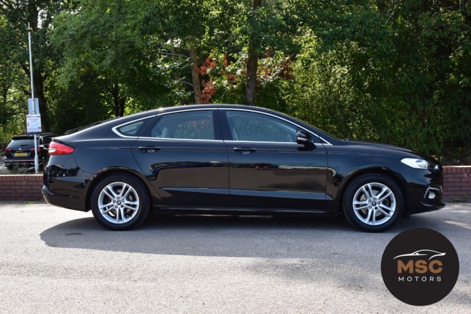 2019 Ford Mondeo
