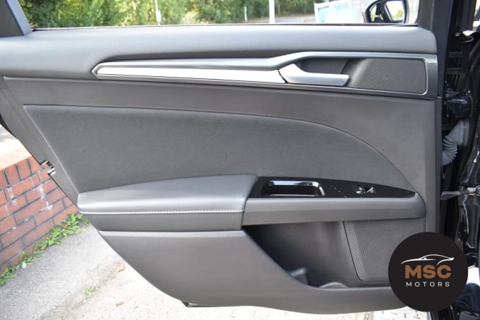 2019 Ford Mondeo