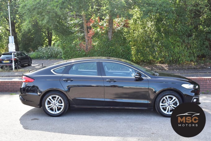 2019 Ford Mondeo