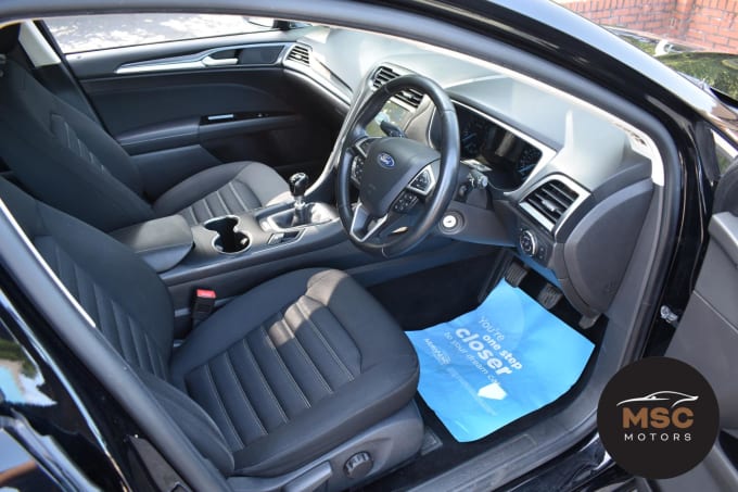 2019 Ford Mondeo