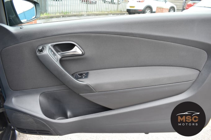 2012 Volkswagen Polo