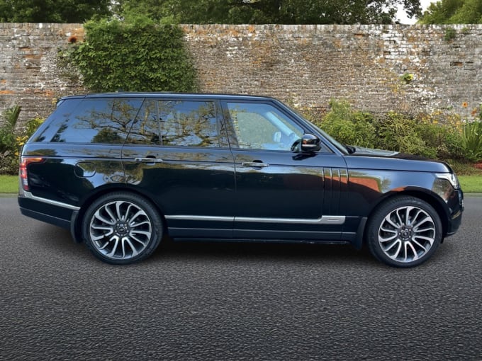 2025 Land Rover Range Rover