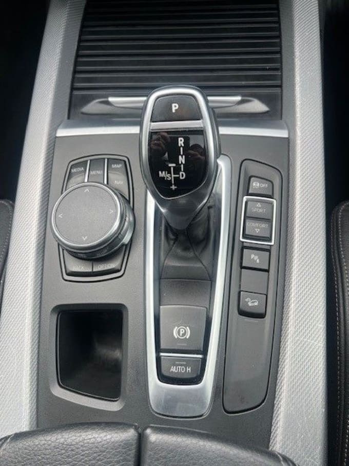 2025 BMW X5