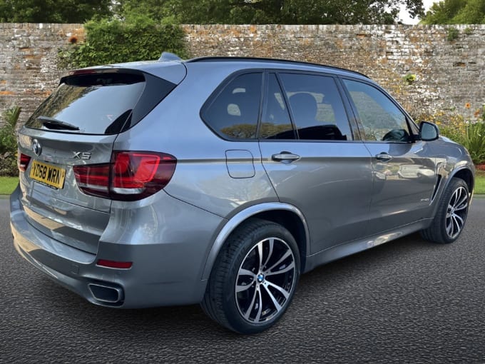 2025 BMW X5