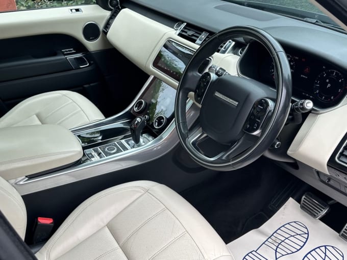 2025 Land Rover Range Rover Sport