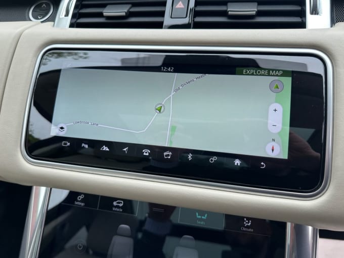 2025 Land Rover Range Rover Sport