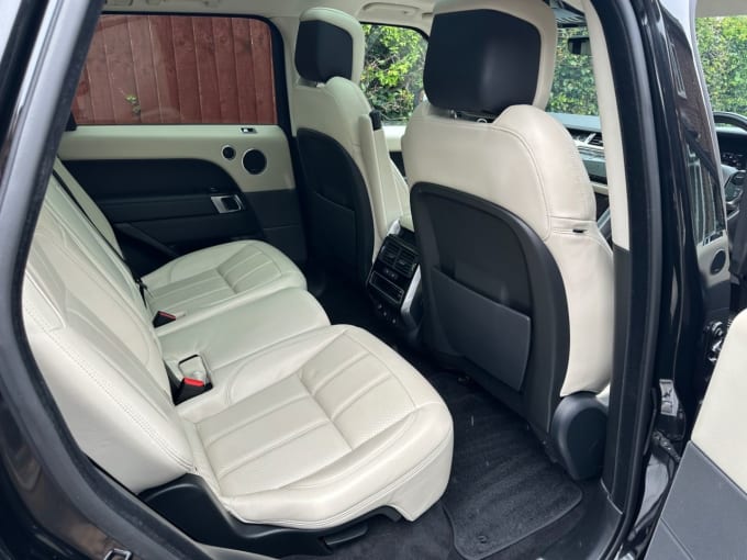 2025 Land Rover Range Rover Sport