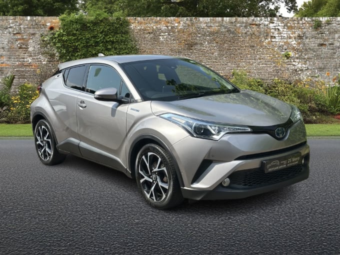 2025 Toyota C-hr
