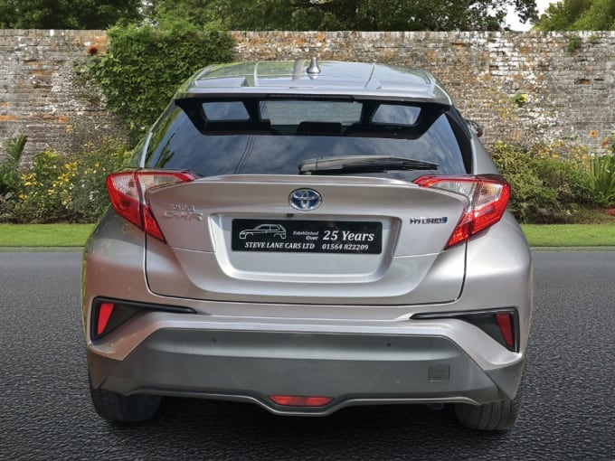 2025 Toyota C-hr