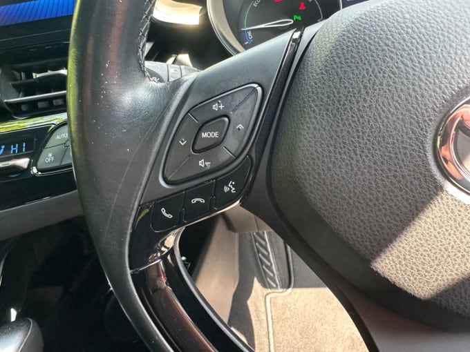 2025 Toyota C-hr
