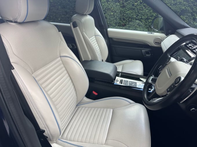 2025 Land Rover Discovery