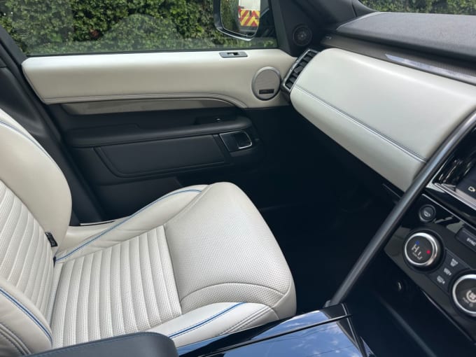 2025 Land Rover Discovery