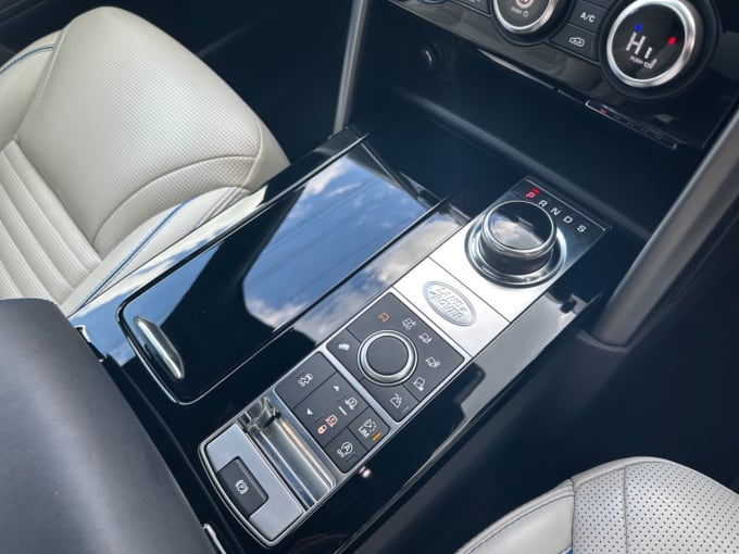 2025 Land Rover Discovery