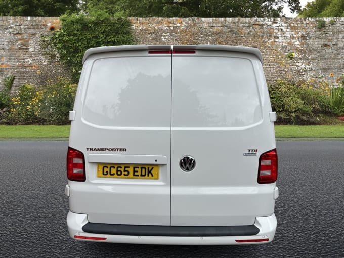 2025 Volkswagen Transporter